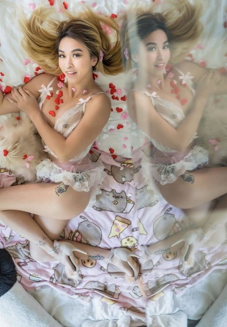 luvusweetpeaa pornostar nackt fotos