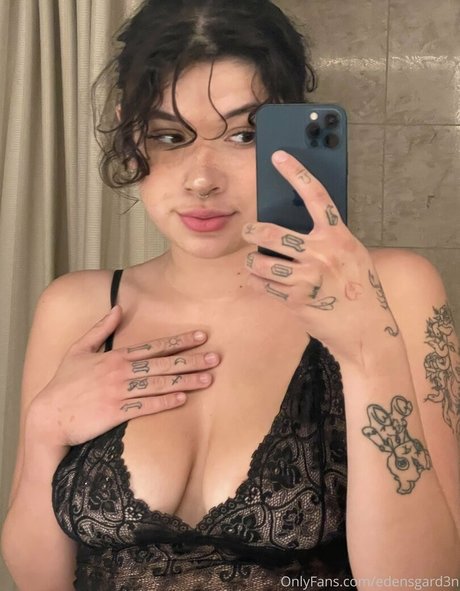 muschi nass onlyfans hd kunst bild