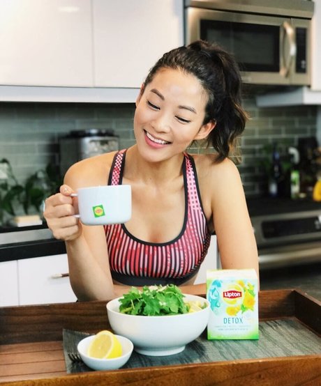 kleiner schwanz shemale onlyfans heiße pornografische bild