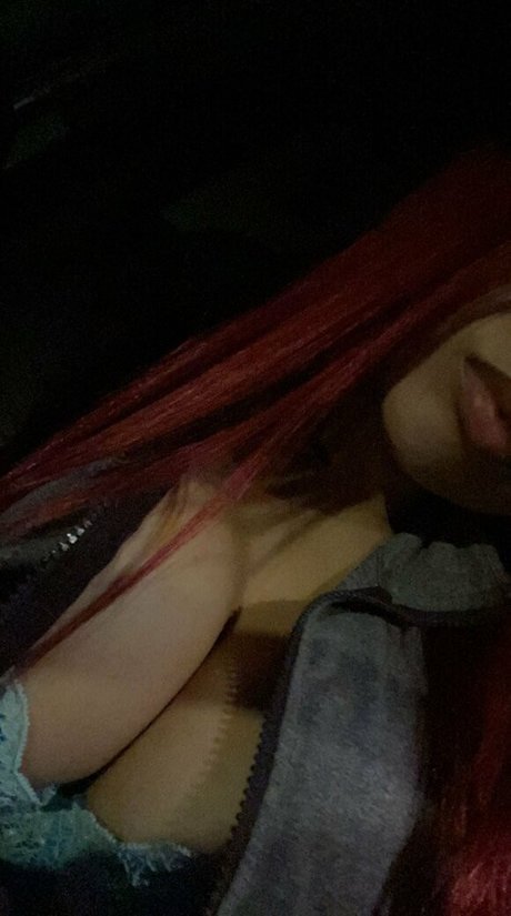 blonde spritzende onlyfans beste nackten foto