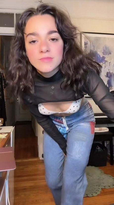 Ally Anna Maria hd sexy galerien