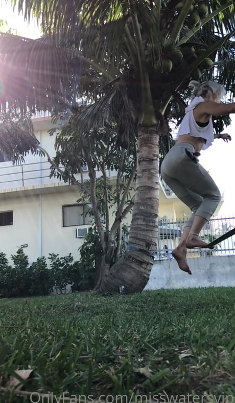 Misswatersvip perfekte pornographische galerien