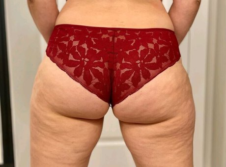 Milf Next Door hd heiße bilder