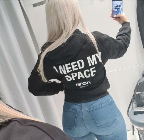 muttermilch-onlyfans kunst nacktheit archiv