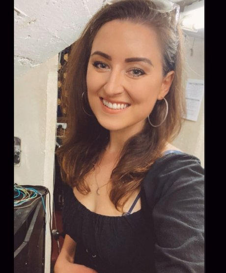 Rebecca Gilliland schöne erotische foto