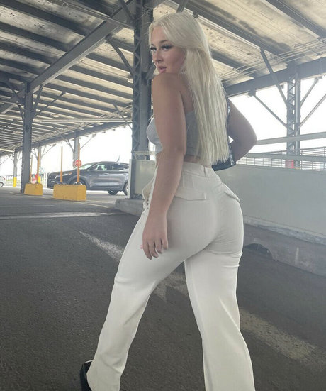 süße ladyboy-onlyfans porno sexy foto