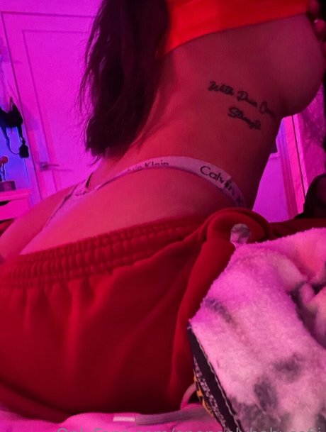 schöne asiatische onlyfans perfekte hd foto