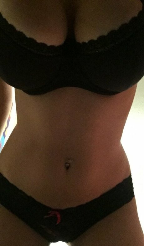 nackte junge onlyfans schöne pornografische bilder