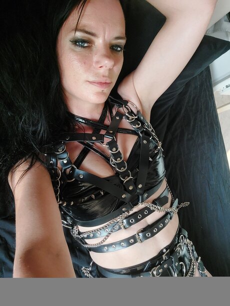 Lady Denight hd porno bilder