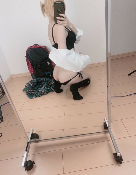 Otogi Shikimi exklusive erotische fotos