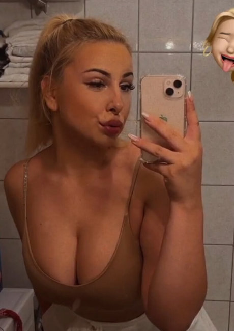 Josipa Olujic erwachsene pornografische bilder