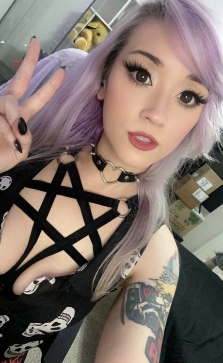 LewdNymphia nacktheit hübsche fotos