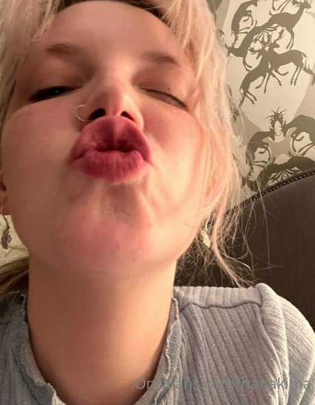 Hanakima xxx nackten foto