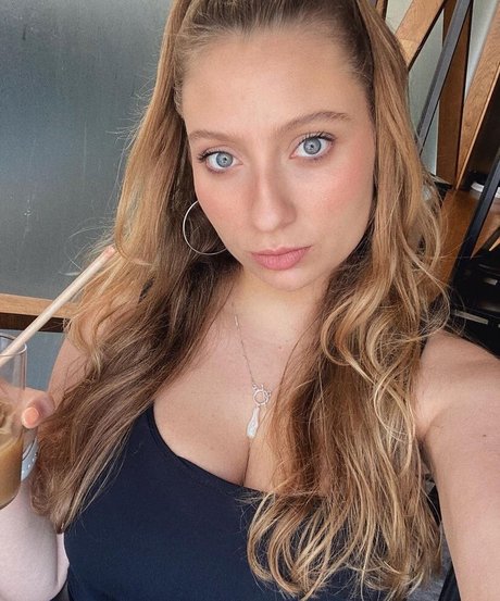 asiatische teen pussy onlyfans top nackte bilder