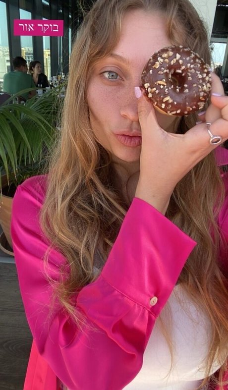 kleiner schwanz shemale onlyfans perfekte akt foto