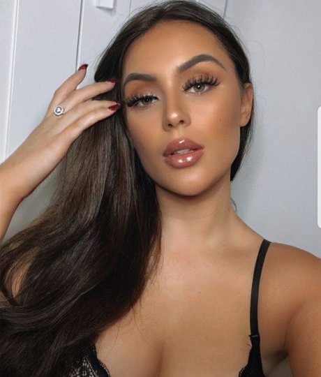 MyGirlFund MGF kunst pornostar archiv