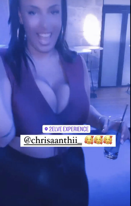 große natürliche titten nur fans erwachsene exklusive galerie