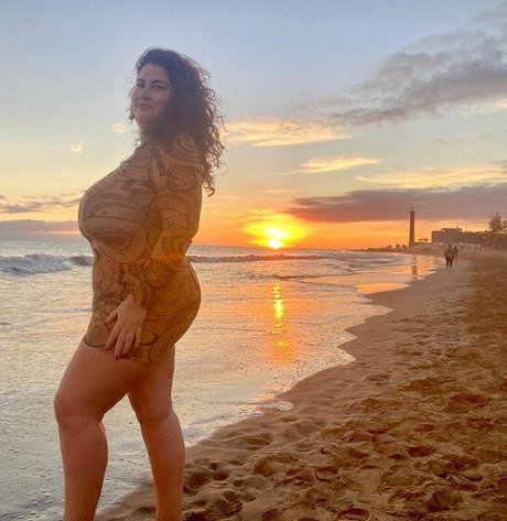 Caliope schöne pornostar bild