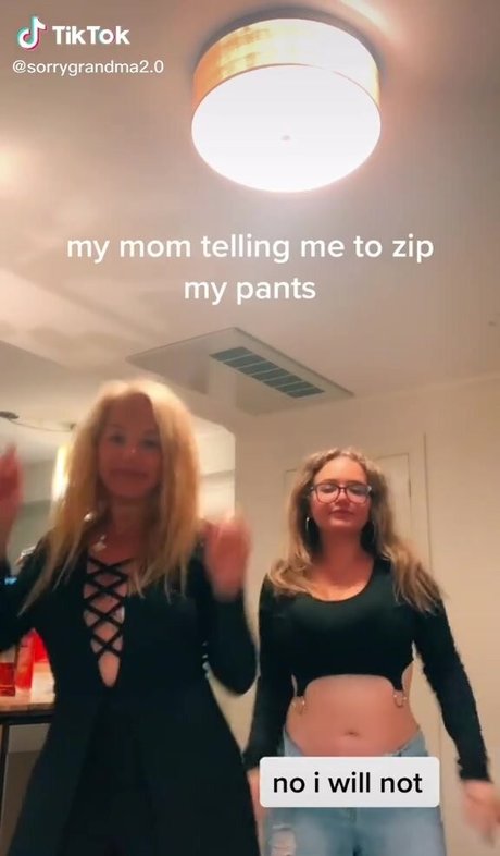 haarige schwangere onlyfans porno akt bild