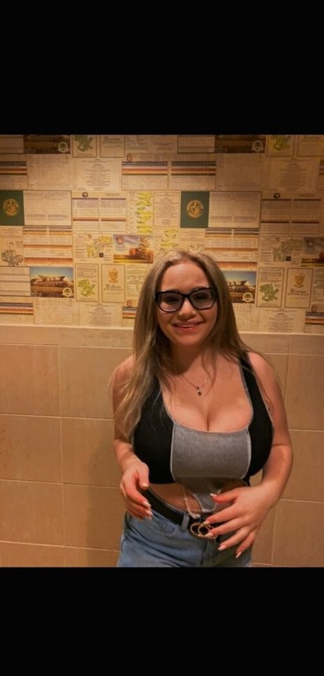 beliebte asiatische onlyfans hd nackte archiv