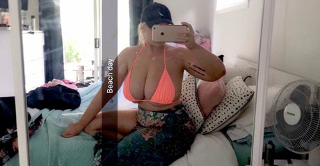 heißeste ladyboy-onlyfans freie kunst fotos