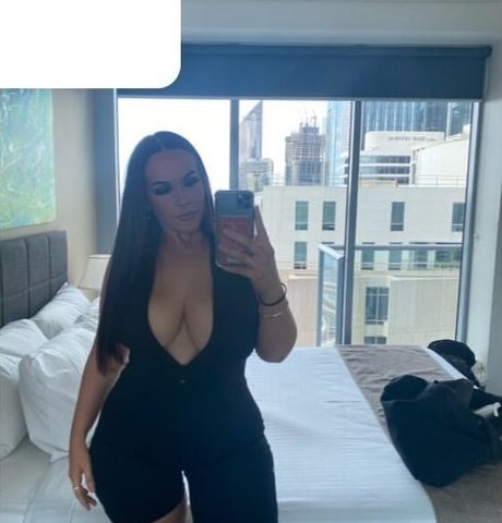 vollbusige rothaarige teen onlyfans schöne beste fotos