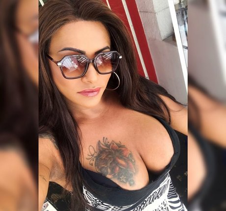 Karol Salles hd nackten galerie