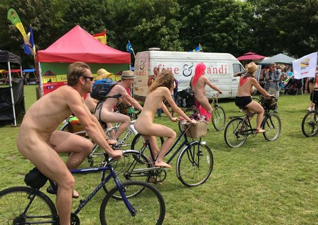 Alice Lushington top nette bilder