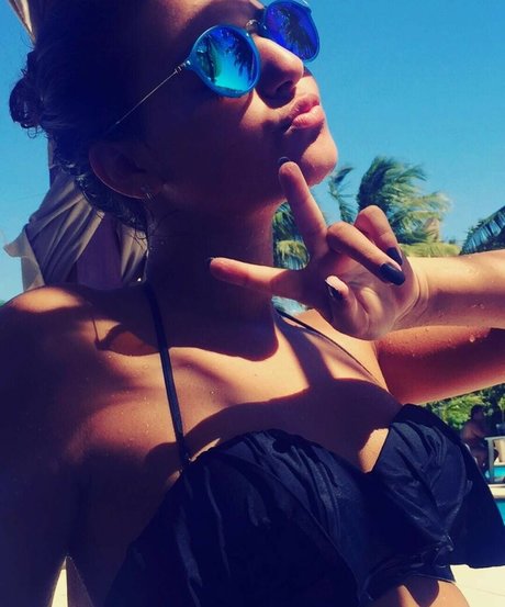 Roberta Carbonari Muzy perfekte hd galerien