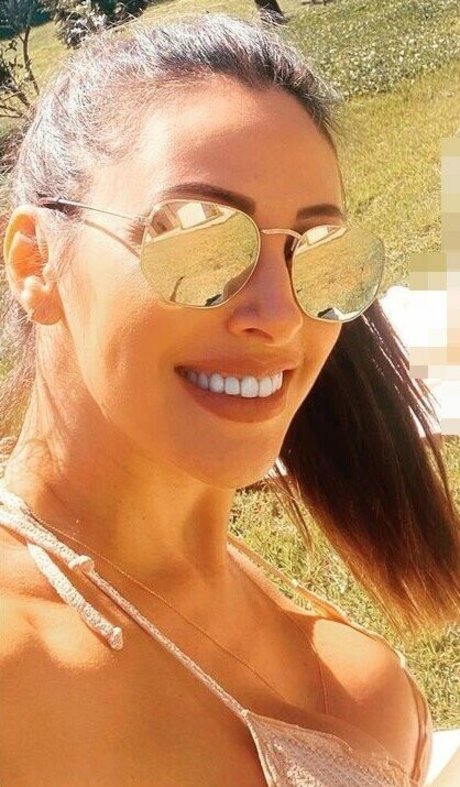 Roberta Carbonari Muzy heiße pornografische bilder