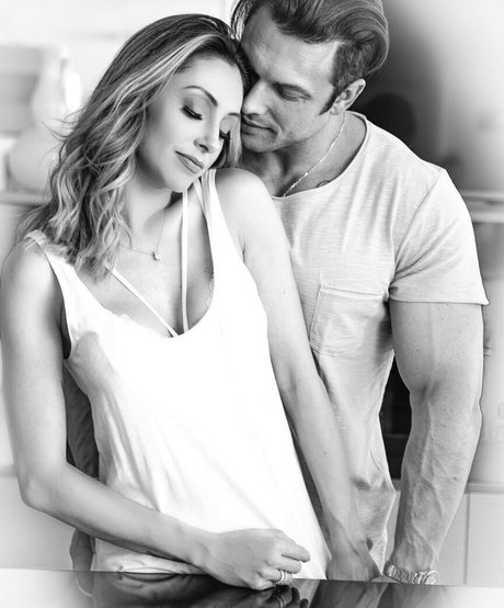 Roberta Carbonari Muzy erotische schöne bild