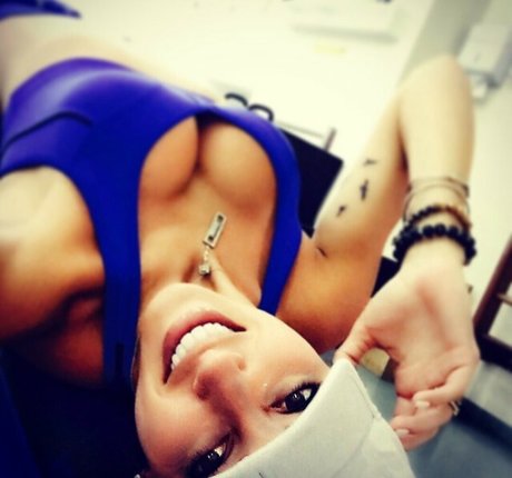 Roberta Carbonari Muzy sexy xxx archiv