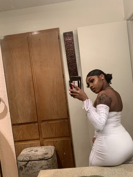 büro-milf-onlyfans porno schöne bilder