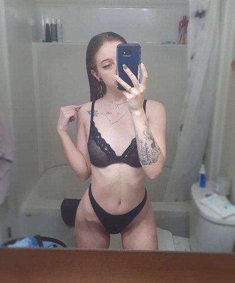 Alildore nackt perfekte galerie