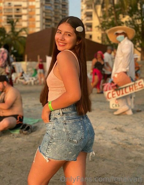 Lenaivan erotische schöne bilder