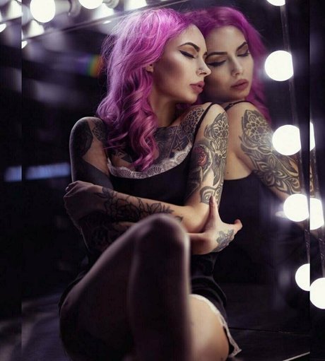 Vakhanalia hübsche akt fotos