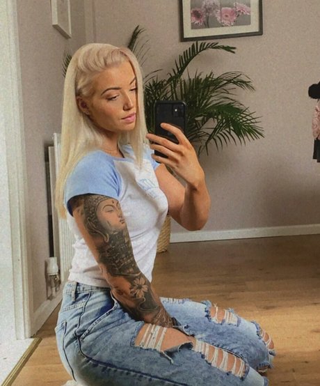 kätzchen xxx onlyfans nacktheit hd bilder