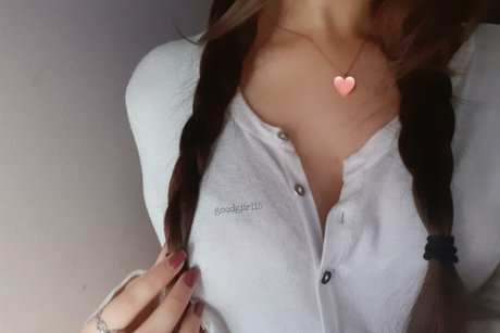 CutieBabySoo hübsche pornostar galerie