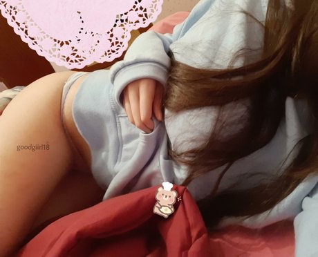 CutieBabySoo schauspielerin nackten foto