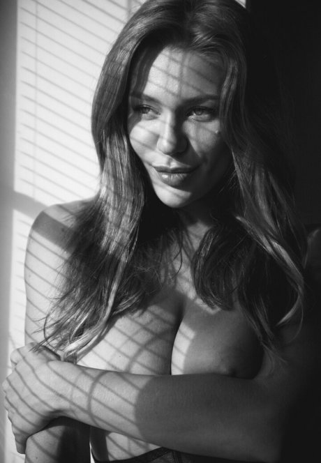 Svetlana Sinitsyna hübsche erotische archiv