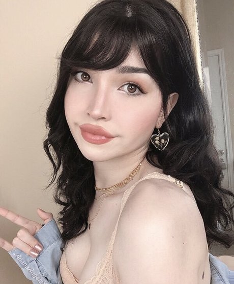 Ariana Angels xxx erotische galerien