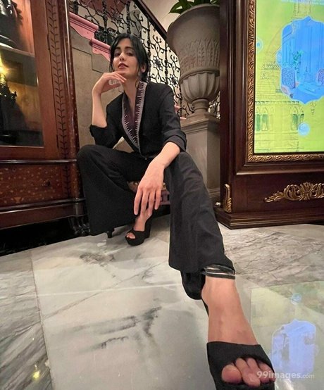 vollbusige rothaarige teen onlyfans nackt perfekte fotos