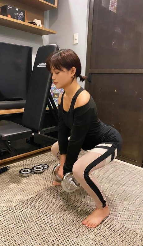 miholy nackt top bilder