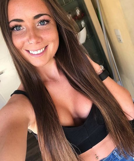 Meike Tosi sex galerie