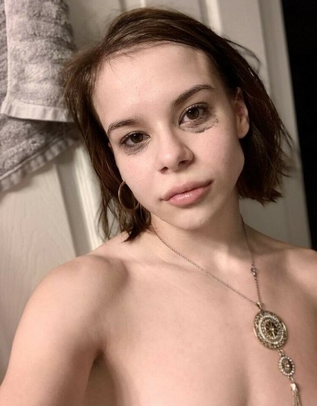 Roanoak schöne nacktheit galerie