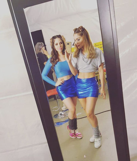 nacktstrip onlyfans erotische kunst bilder