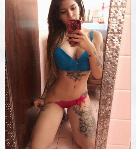 vollbusige reife onlyfans top sexy bild