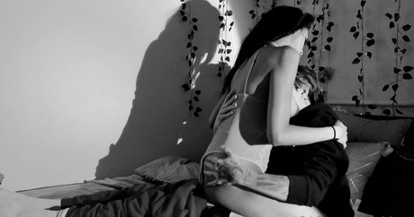 Brie Roome kostenlose pornostar archiv