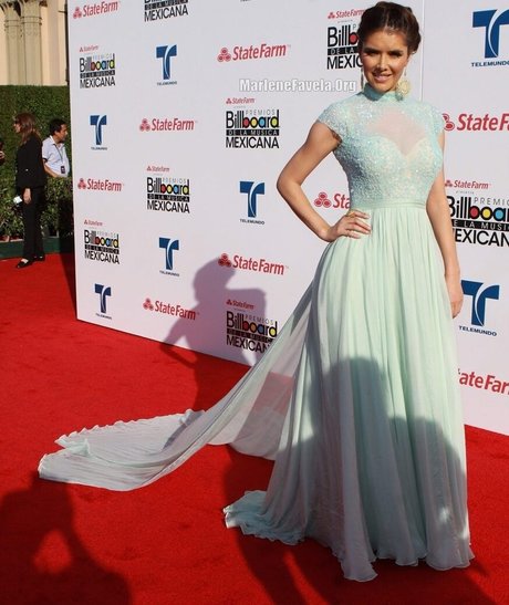 riesenschwanz shemale onlyfans freie nackt archiv