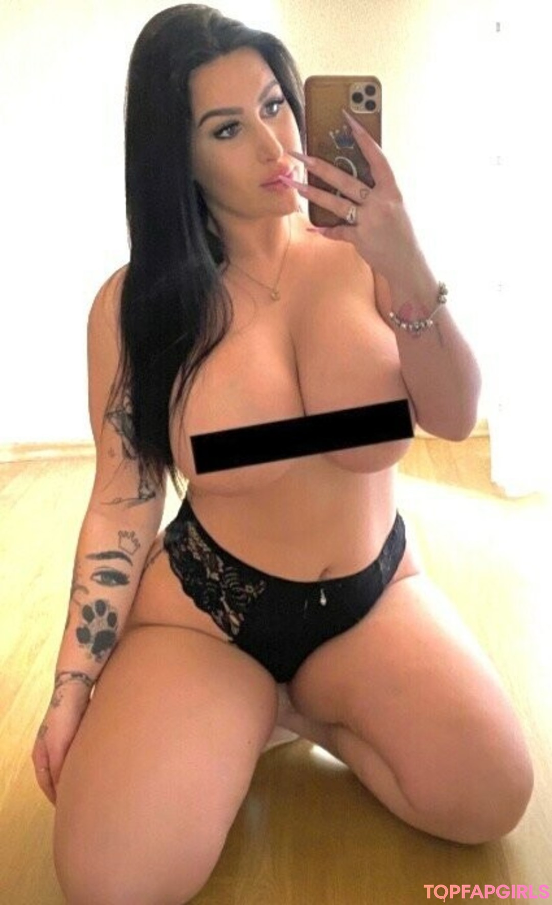 Sandra Bierczak schöne xxx bild